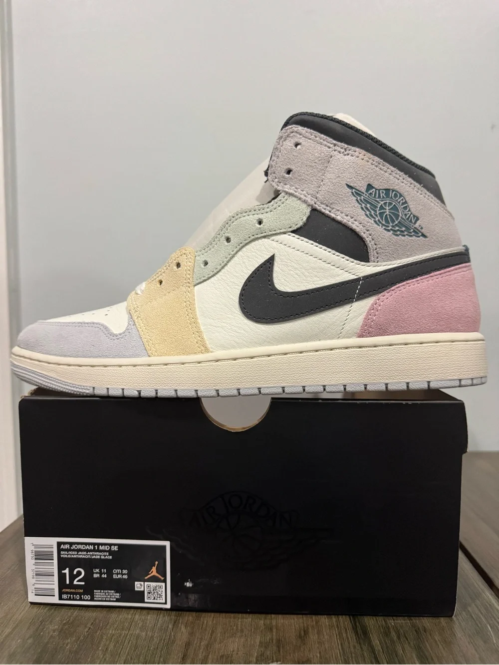 NIKE AIR JORDAN 1 MID SE SAIL ICED JADE MEN SHOES